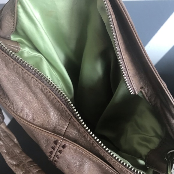 Mocha color bag from Makowsky. - Picture 8 of 8